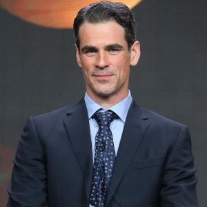 Eddie Cahill